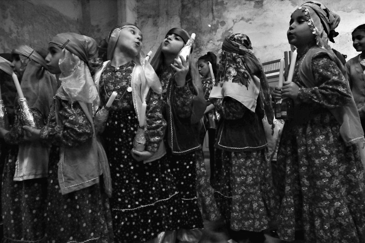 Cümbüş / lensler konuşabilseydi